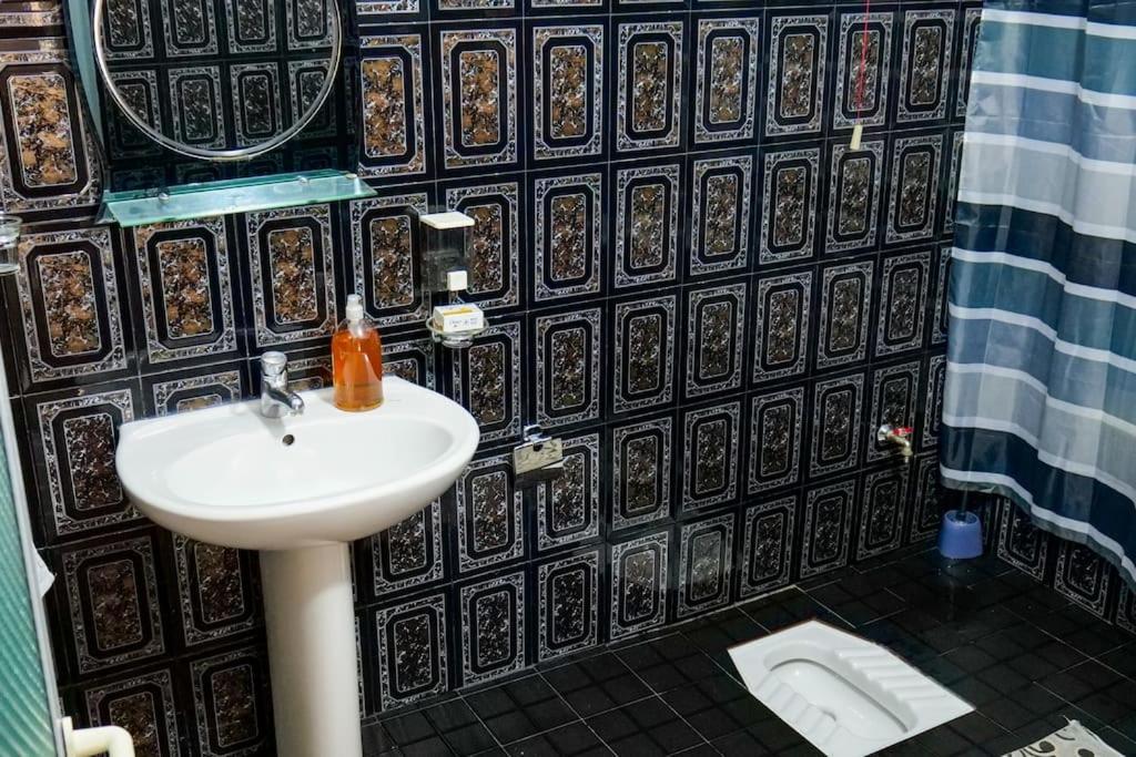 Krujë Kasmi Home מראה חיצוני תמונה